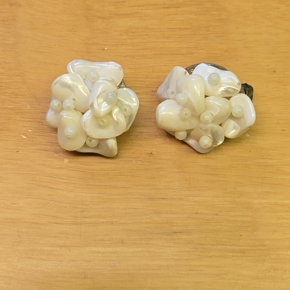Vintage clip on earrings